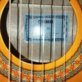 gitara yamaha