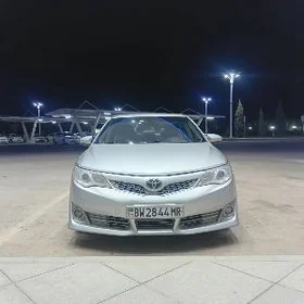 Toyota Camry 2013