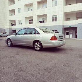 Toyota Avalon 2000