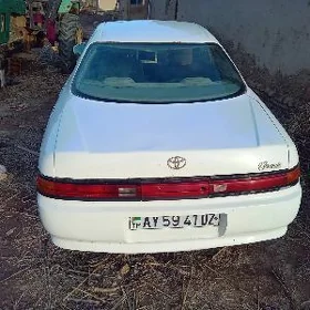 Toyota Mark II 1995