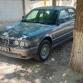 BMW 525 1992