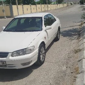 Toyota Camry 1998