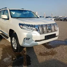 Toyota Land Cruiser Prado 2023