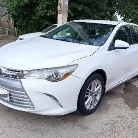 Toyota Camry 2015
