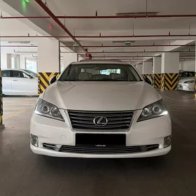 Lexus ES 350 2010
