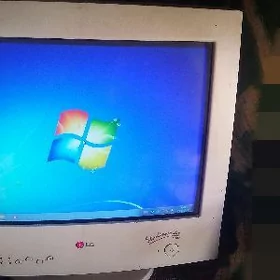 monitor kone vypuska