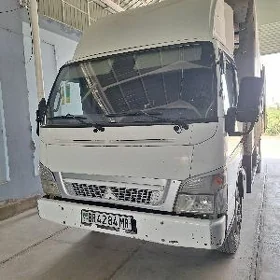 Mitsubishi Canter 2004