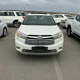 Toyota Highlander 2016