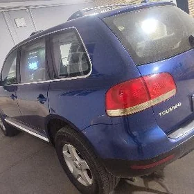 Volkswagen Touareg 2004