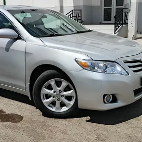 Toyota Camry 2010