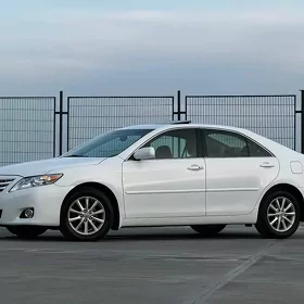 Toyota Camry 2011