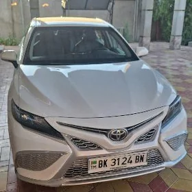 Toyota Camry 2022