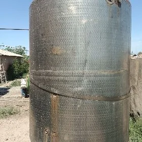 NERŽAWEÝKA bacok 2.5 t