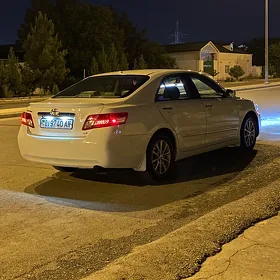 Toyota Camry 2011