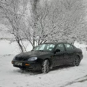 Daewoo Leganza 1999