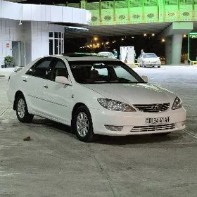 Toyota Camry 2003