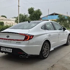 Hyundai Sonata 2022