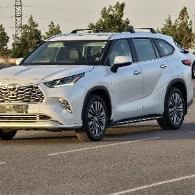 Toyota Highlander 2023