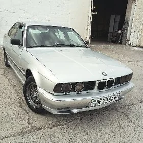 BMW 525 1990