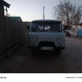 UAZ 452 1998