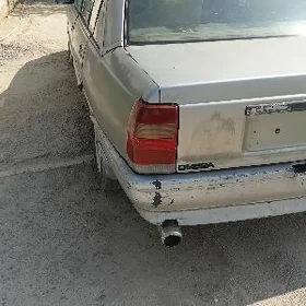 Opel Omega 1989