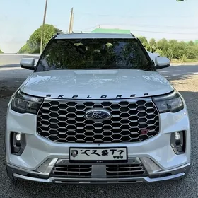 Ford Explorer 2025