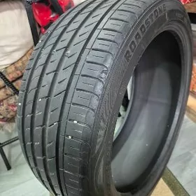 roadstone r19