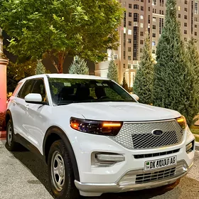 Ford Explorer 2023
