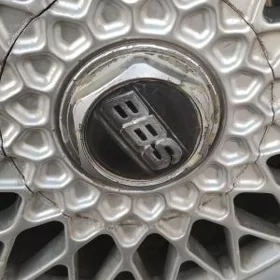 Bmw diskaň gapak kryşka kalpak Bmw