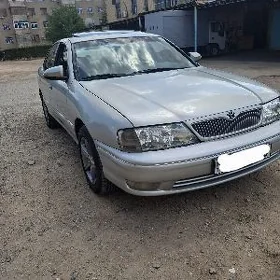 Toyota Avalon 1999
