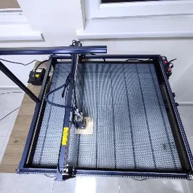 Lazer aparat 60*60 sm