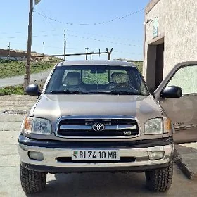 Toyota Tundra 2002