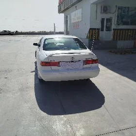 Toyota Camry 1997