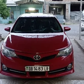 Toyota Camry 2013