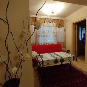 10-Mkr. 2-Komnat. Kwartira