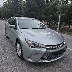 Toyota Camry 2016