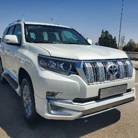 Toyota Land Cruiser Prado 2023