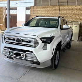 Toyota Tacoma 2024