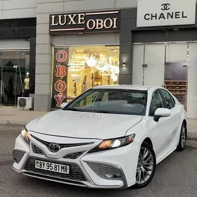 Toyota Camry 2022