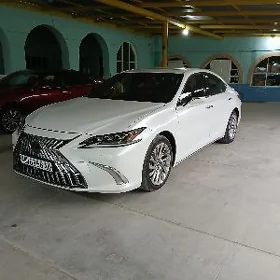 Lexus ES 350 2020