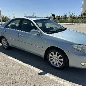 Toyota Camry 2005