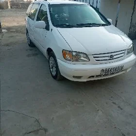 Toyota Sienna 2002