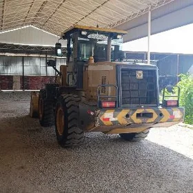 XCMG LW300F 2015