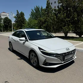 Hyundai Elantra 2021
