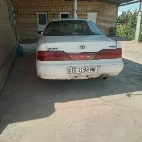 Toyota Vista 1993