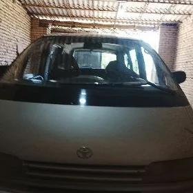 Toyota Previa 1992