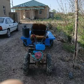 Traktor