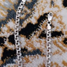 Kardinal Kümüş Boýyňa