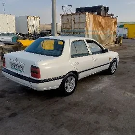 Nissan Sunny 1997