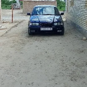 BMW 325 1992